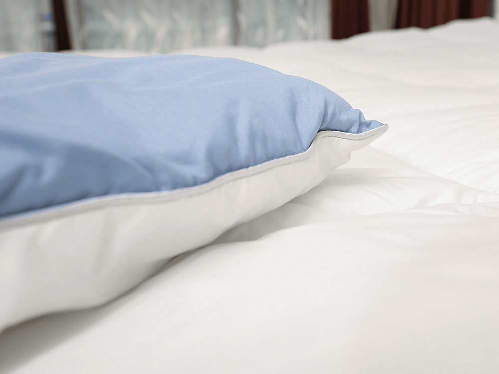 ผ้าห่มโพลีเอสเตอร์สีคู่